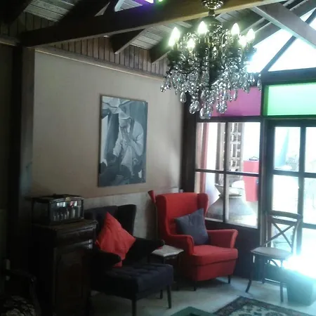 ベッド・アンド・ブレックファスト Casa Callinos