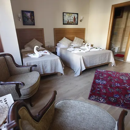 Casa Callinos 3* 塞尔丘克