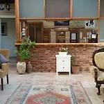 Casa Callinos 住宿加早餐酒店 塞尔丘克