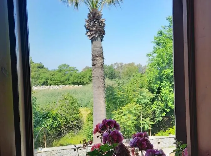 Bed & Breakfast Casa Callinos 3*